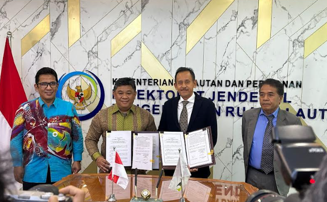 The Signing Ceremony of the Host Country Agreement between the Government of Indonesia and the CTI-CFF Regional Secretariat