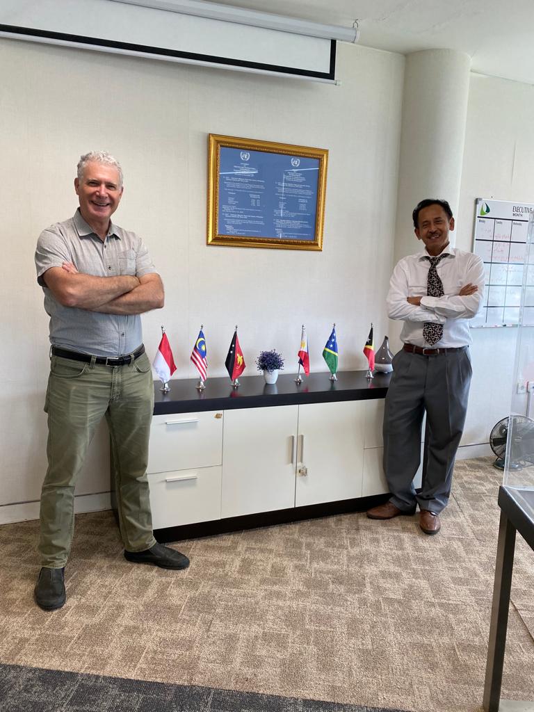 Dr. David Meyer giving a talk at RS